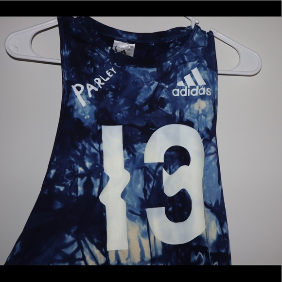 Women Adidas 2Pcs Bundle Legging and Tank Top - Picture 10 of 14